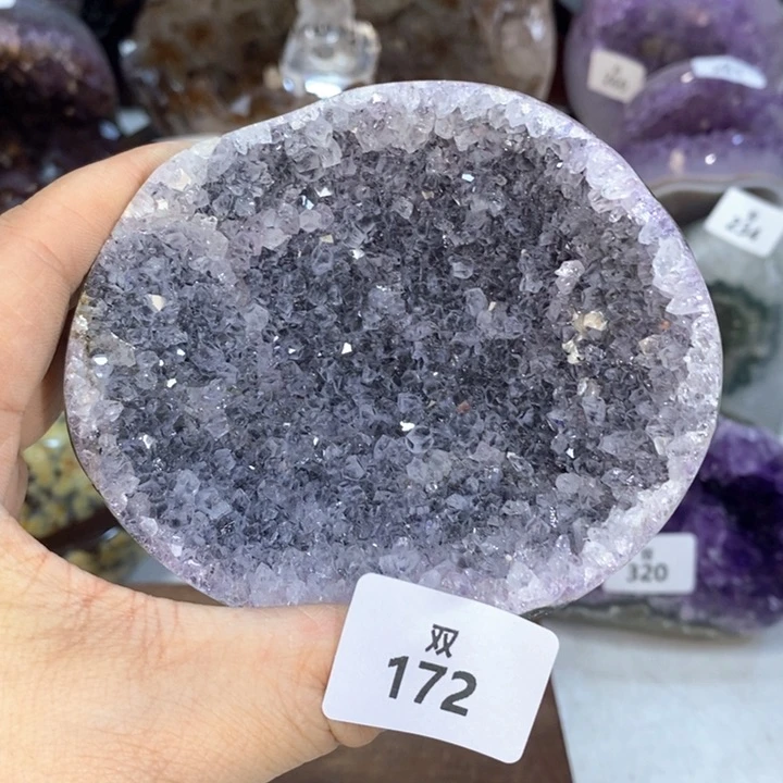 未镶嵌水晶大型摆件（非配饰）