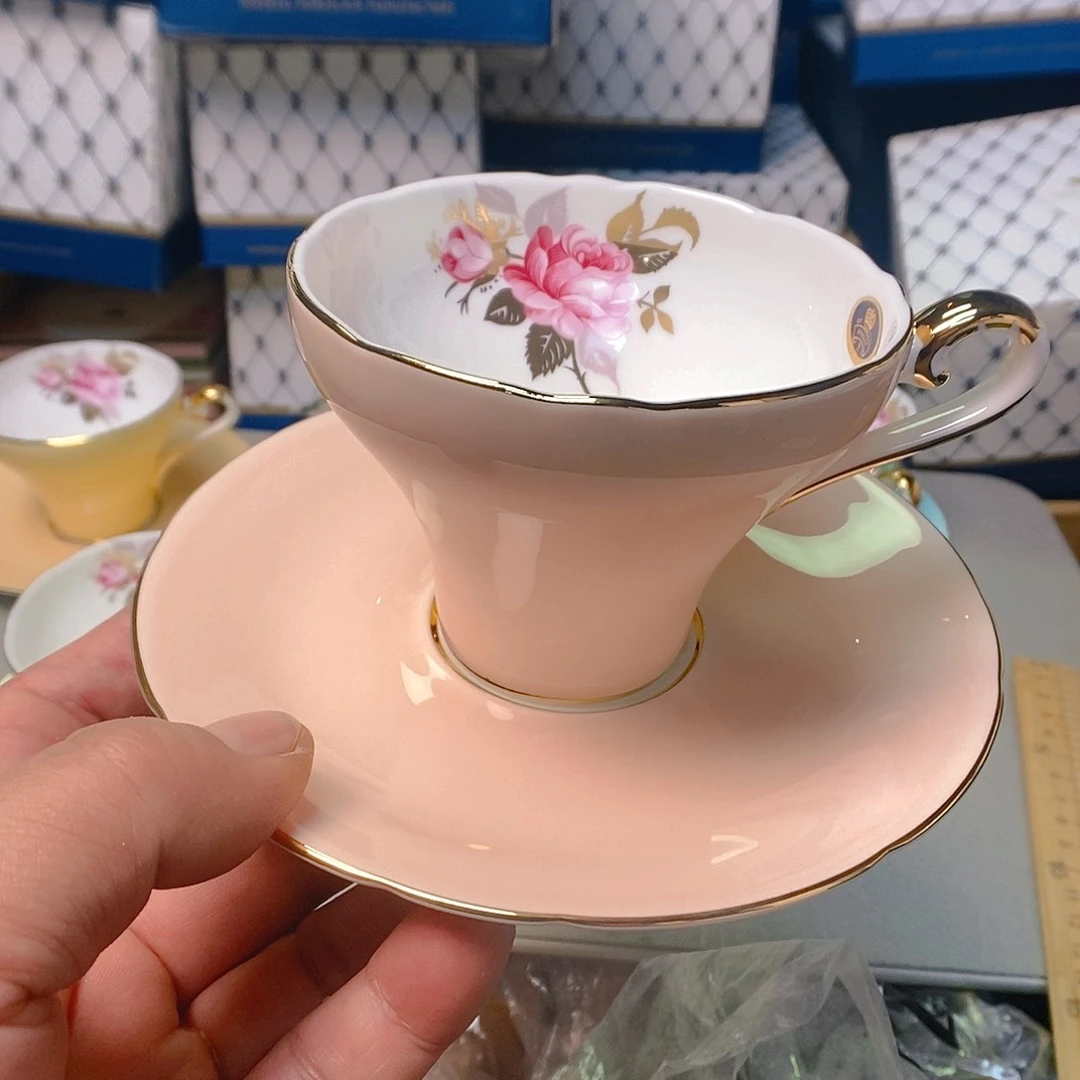 瓷片木*子开播时间每周日