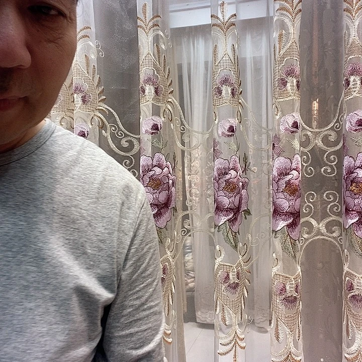 乳胶5.3米对开高2.7米打孔的