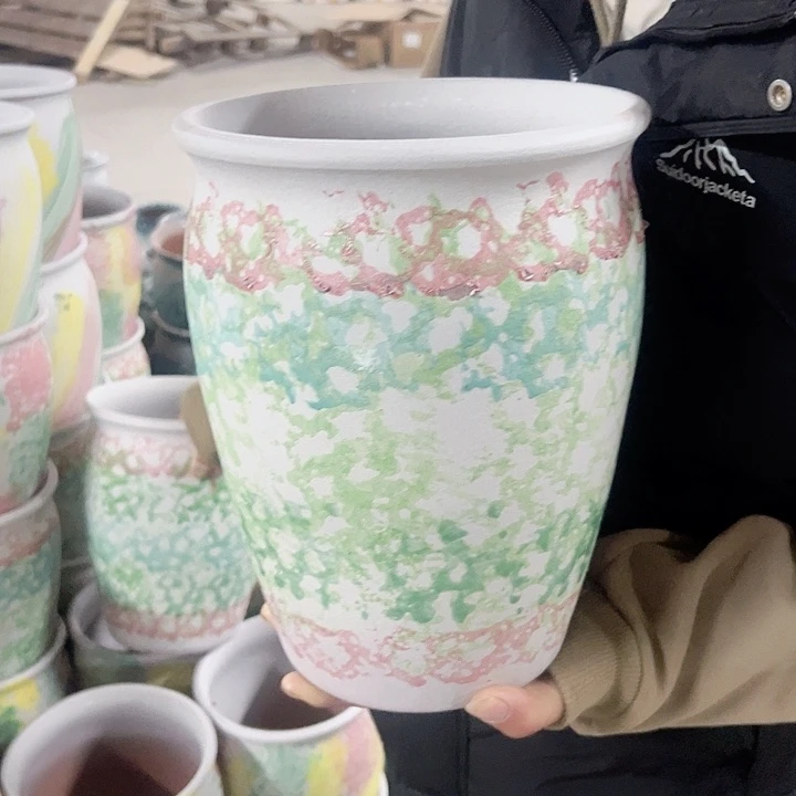 高度27厘米口20厘米