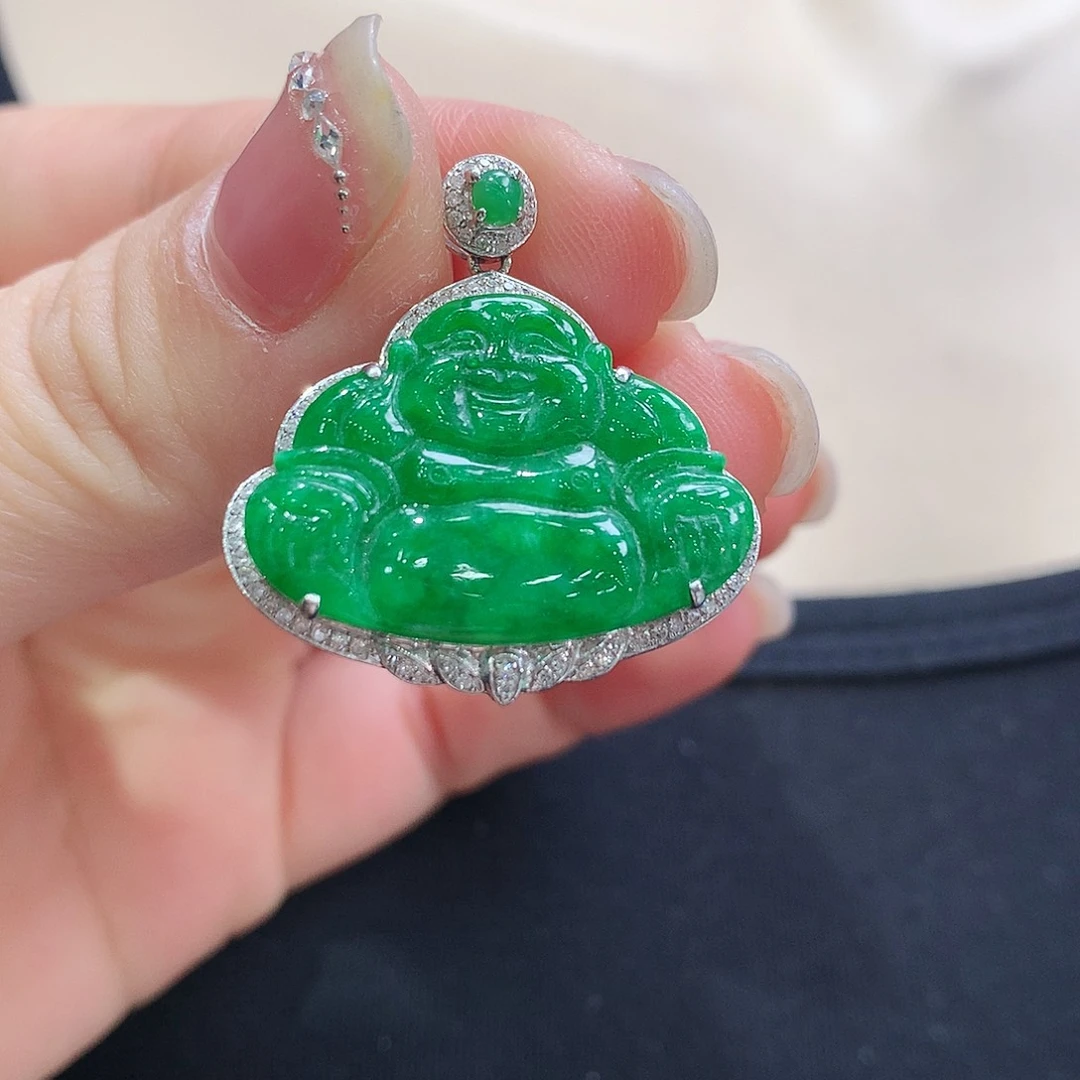 翡翠颈饰18K金镶嵌佛公