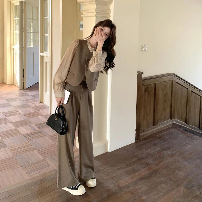 韩系小香风高级感马甲套装女春季2025新款衬衫阔腿长裤气质三件套
