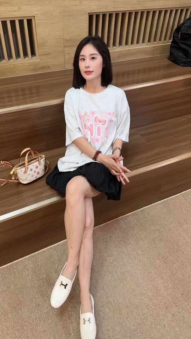 Miss huo  蝴蝶结宽松T恤 B 灰色 9837