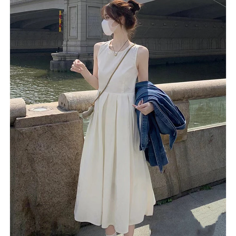 连衣裙女2025夏季新款法式浪漫收腰显瘦气质无袖绝美仙女白色长裙