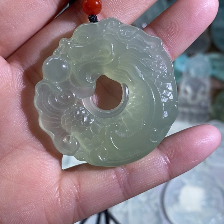 岫玉吊坠未镶嵌吊坠