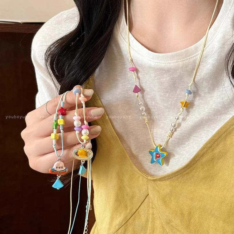 钛钢项链 多彩心动！夏日多巴胺彩色星星串珠项链小众甜美挂脖配饰
