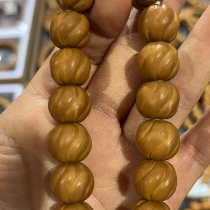 猴头核桃吊坠卷卷苏猴头手持全品