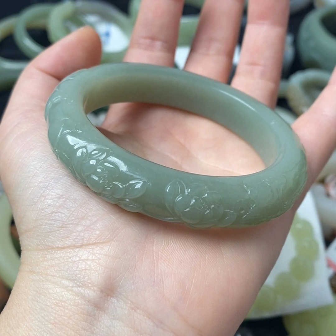 和田玉手镯58未镶嵌