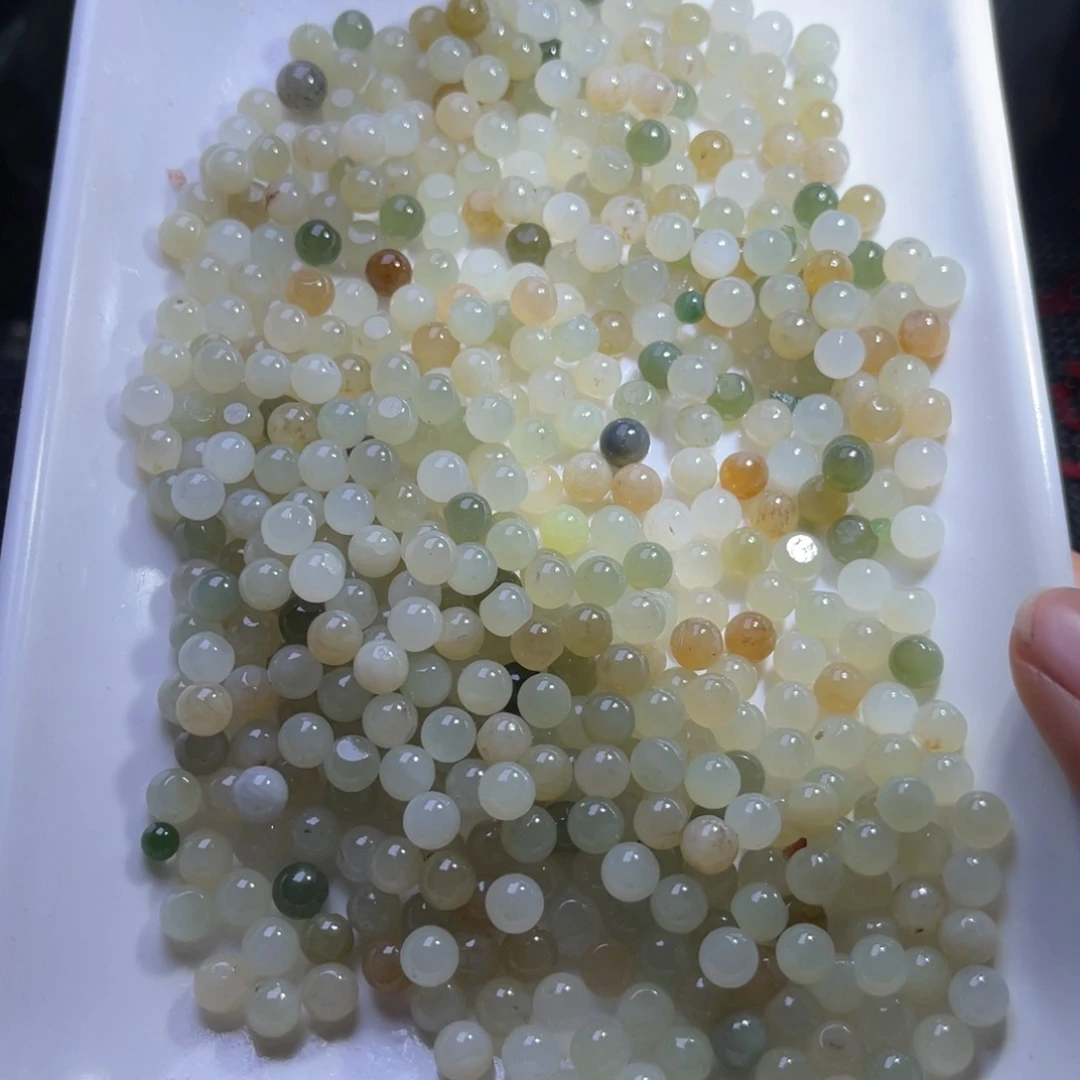 未镶嵌和田玉珠宝半成品没打孔