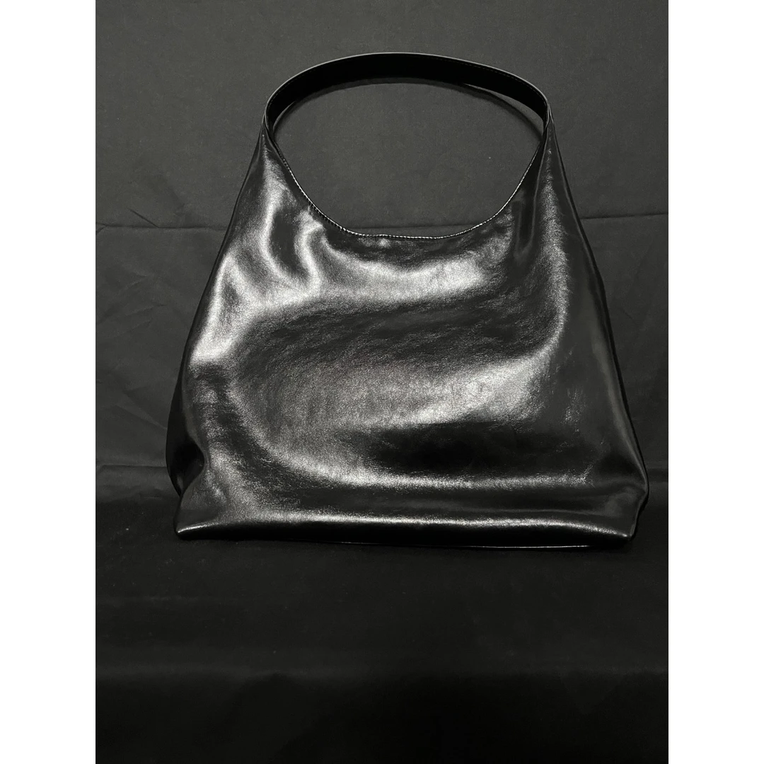 时尚潮流真皮新款女包阳牛角 10871 黑色 34CM