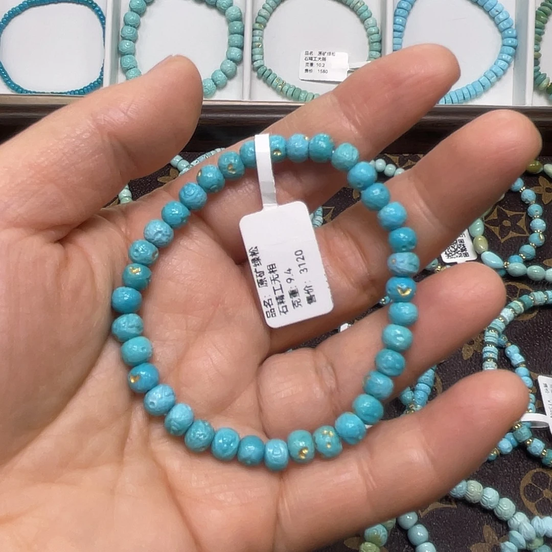 绿松石未镶嵌珠宝奇石020