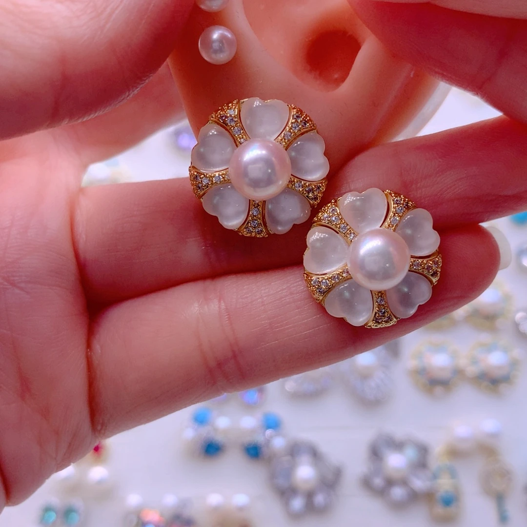 合金耳饰淡水珍珠