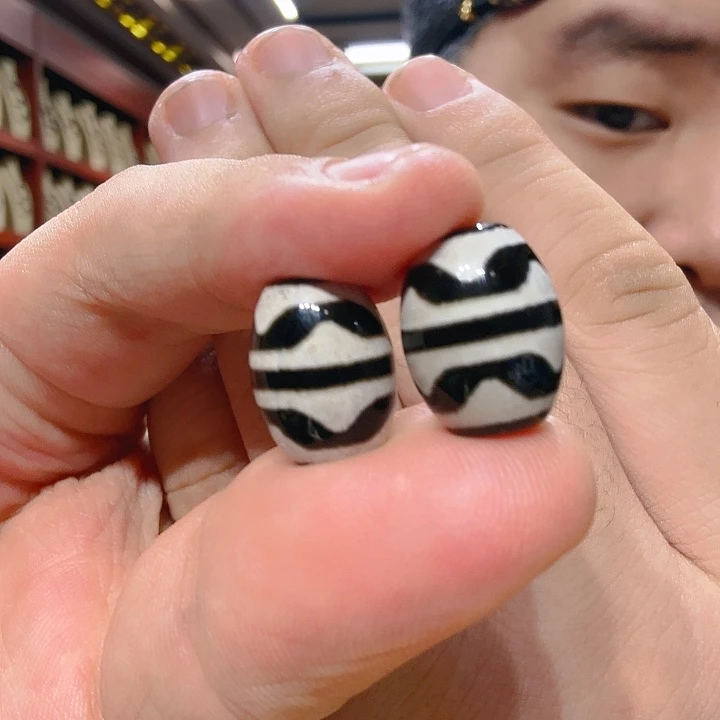 未镶嵌玛瑙/玉髓珠宝奇石