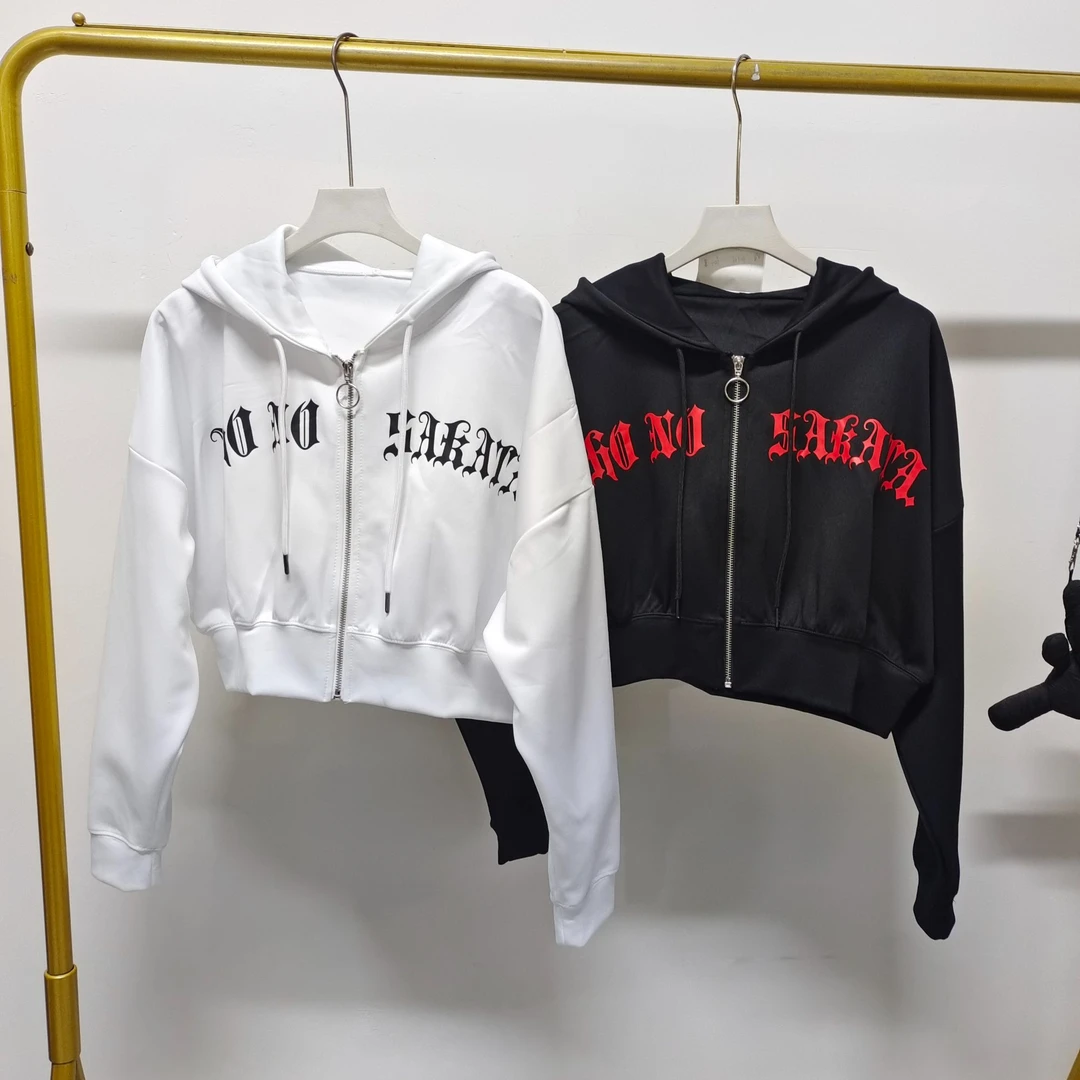 16-14带帽外套字母