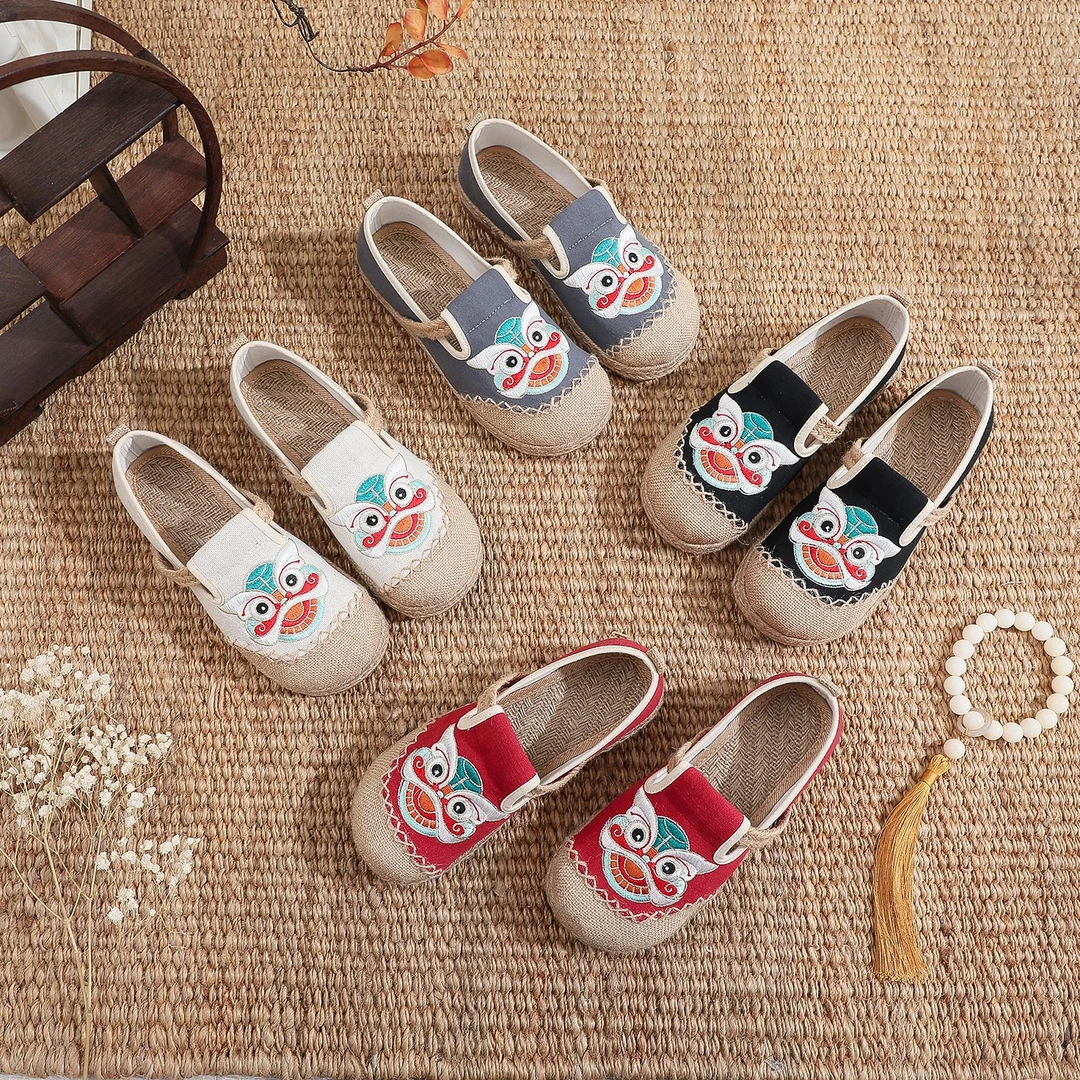 【醒狮】老北京布鞋女夏季新款棉麻透气平底女士布鞋复古休闲绣花鞋