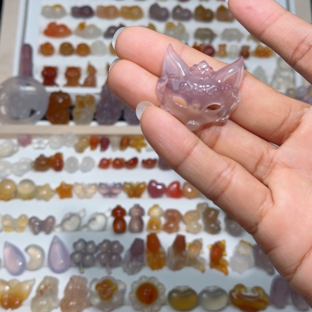 未镶嵌颈饰玛瑙/玉髓苒*