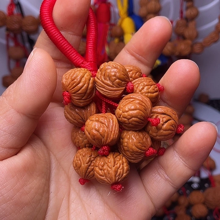 桃核吊坠龙纹桃枭