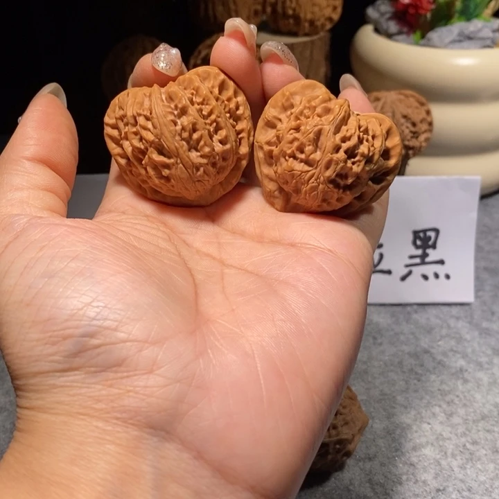 核桃把件全品42宫灯