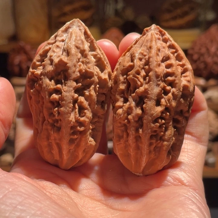 吊坠文玩核桃掐腰柳叶72