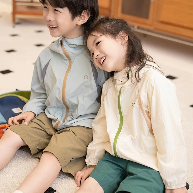 儿童户外出游春夏防晒衣外套男女童爆款透气薄连帽款休闲外套