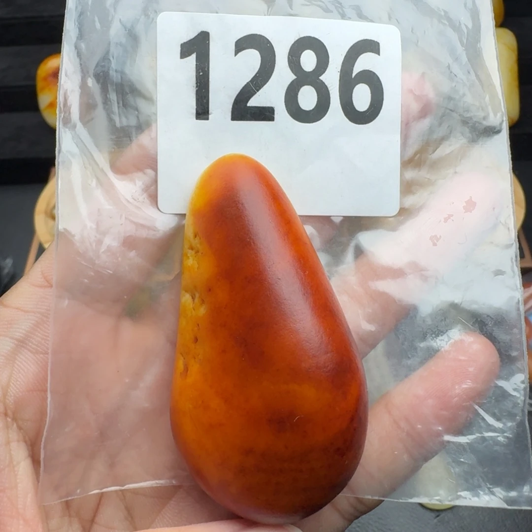 鷥***閜和田玉未镶嵌手串