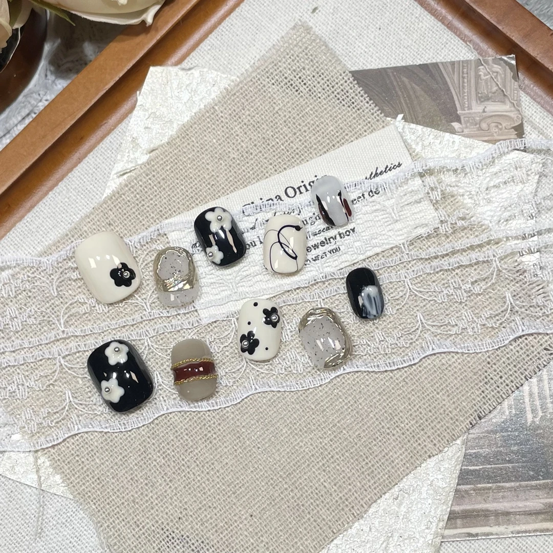 【黑瓷白釉】甜酷小众短款显白穿戴甲