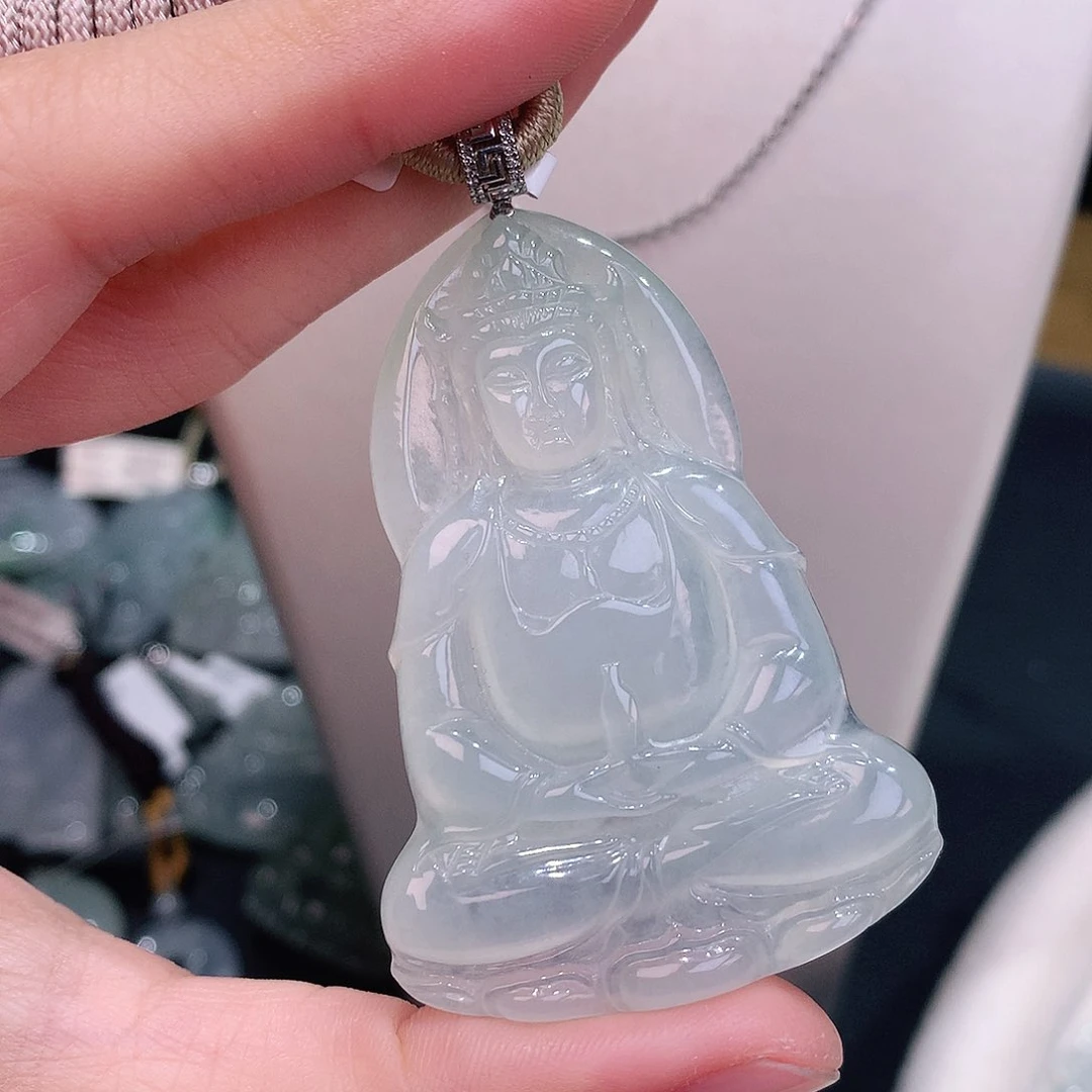 颈饰18K金镶嵌翡翠54.6-37.8-5.3