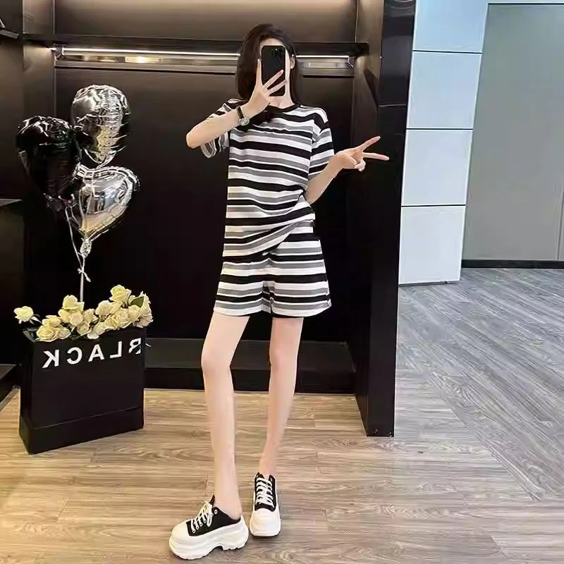 睡衣女夏季两件套宽松条纹胖mm加肥大码裤套装休闲运动家居服潮