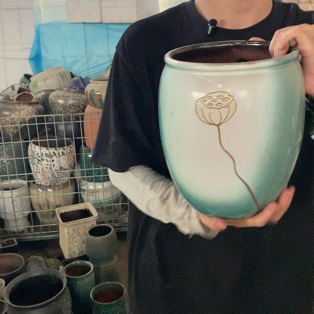 紫砂花盆瑕疵20/25。藏族自治州