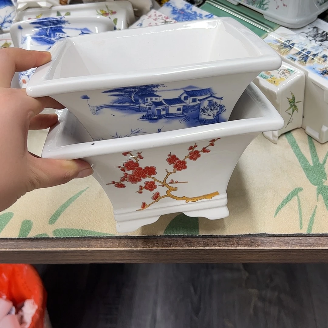 紫砂花盆805号瑕疵2个口不正 处理介意勿拍