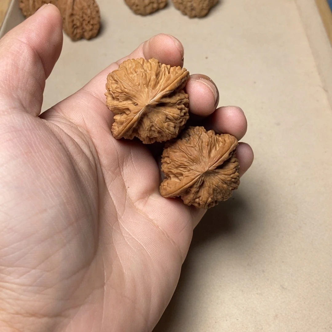 文玩核桃把件磨盘