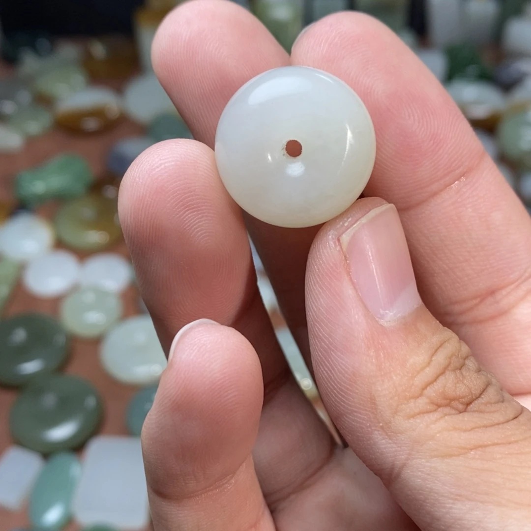 和田玉吊坠(不含链)未镶嵌