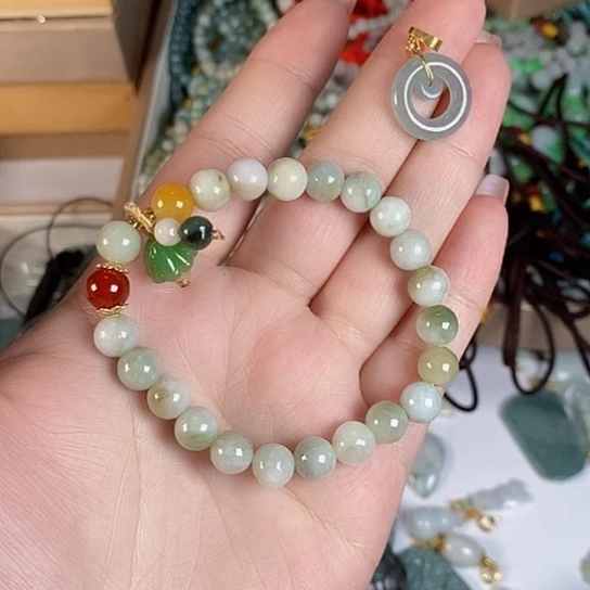 翡翠未镶嵌颈饰天然翡翠