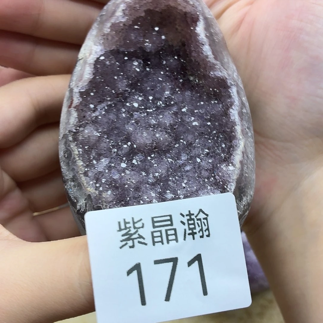 未镶嵌水晶大型摆件（非配饰）
