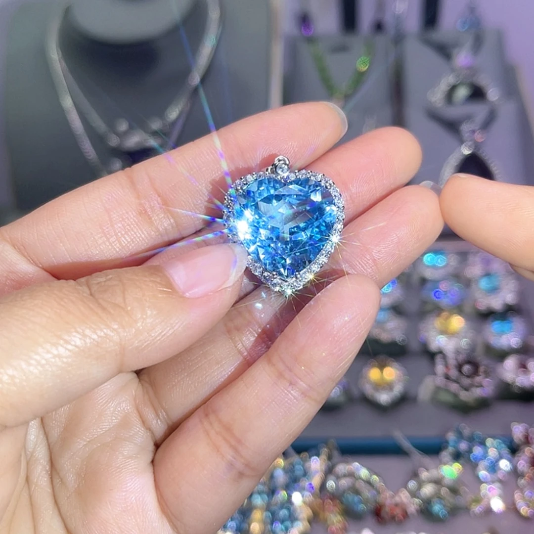 【闪购商品】托帕石吊坠(赠链)银S925镶嵌