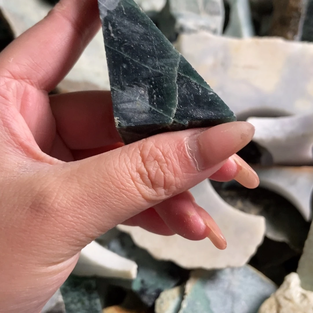 翡翠未镶嵌挂件天然翡翠