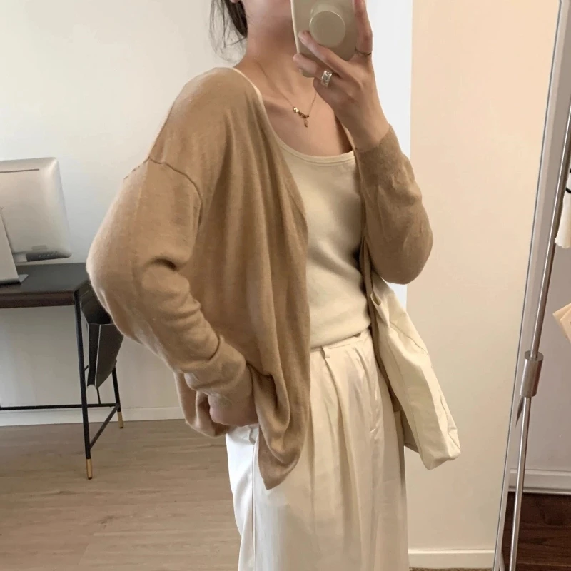 夏季防晒冰丝针织衫女时髦洋气小外搭空调衫罩衫上衣独特漂亮小衫