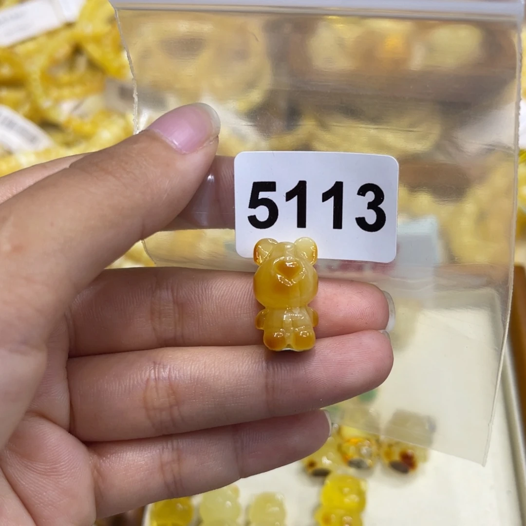 未镶嵌琥珀珠宝奇石半***