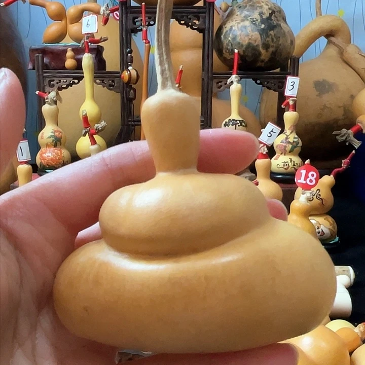 皮*熊葫芦岛市委宣传部通报发布第一批