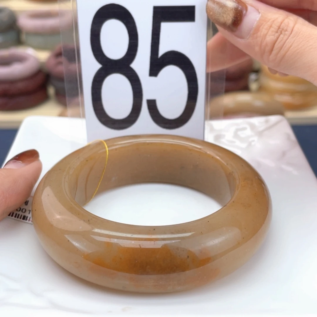 【闪购商品】石英质玉手镯未镶嵌