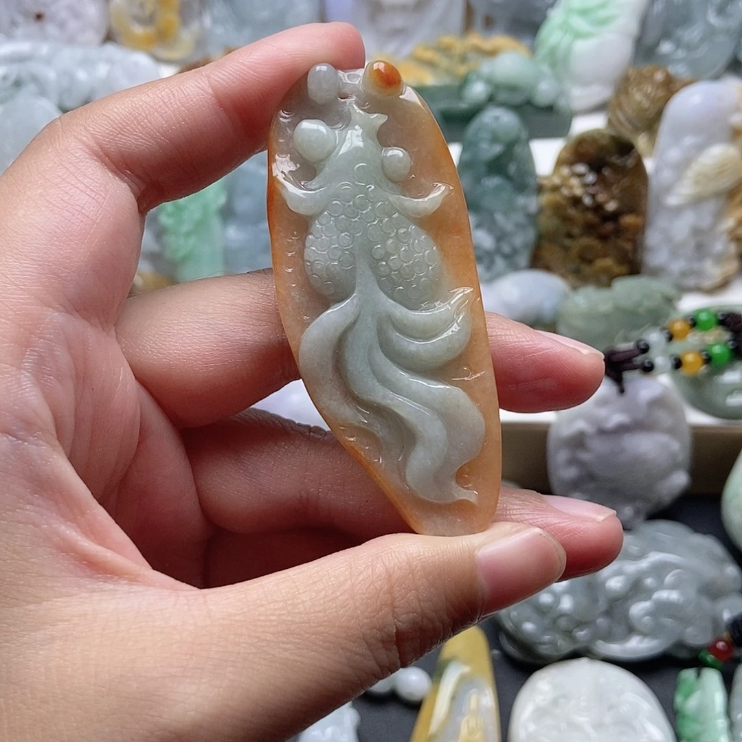 翡翠未镶嵌颈饰翡翠