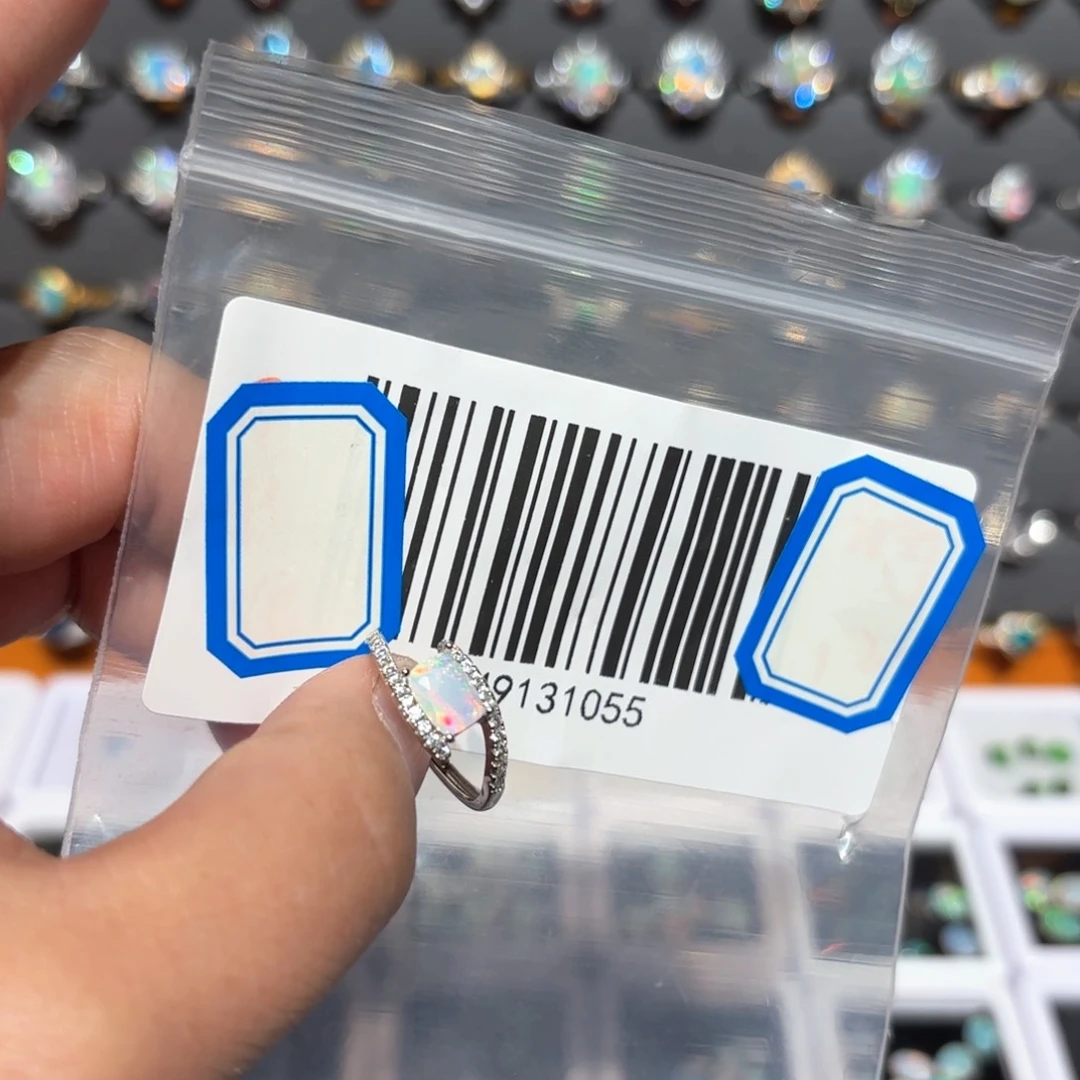 欧泊戒指银S925镶嵌淡*