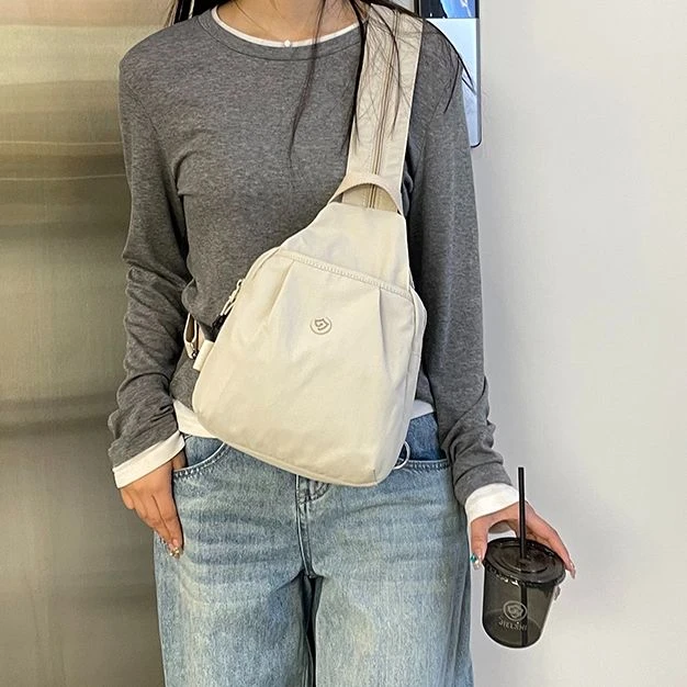 女包新款百搭多功能背包时尚休闲旅行包简约胸包双肩包2089