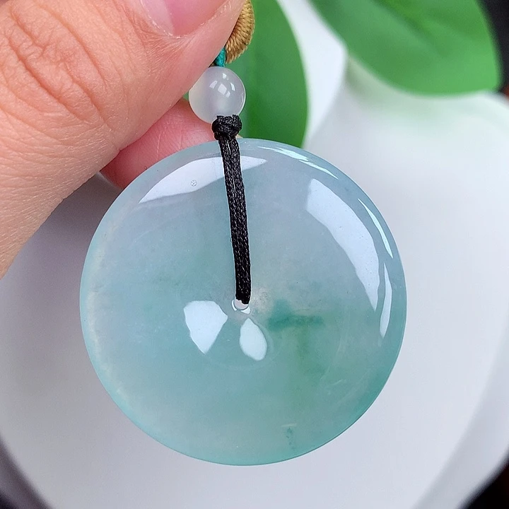 颈饰未镶嵌翡翠平安扣 35.5x5.4mm