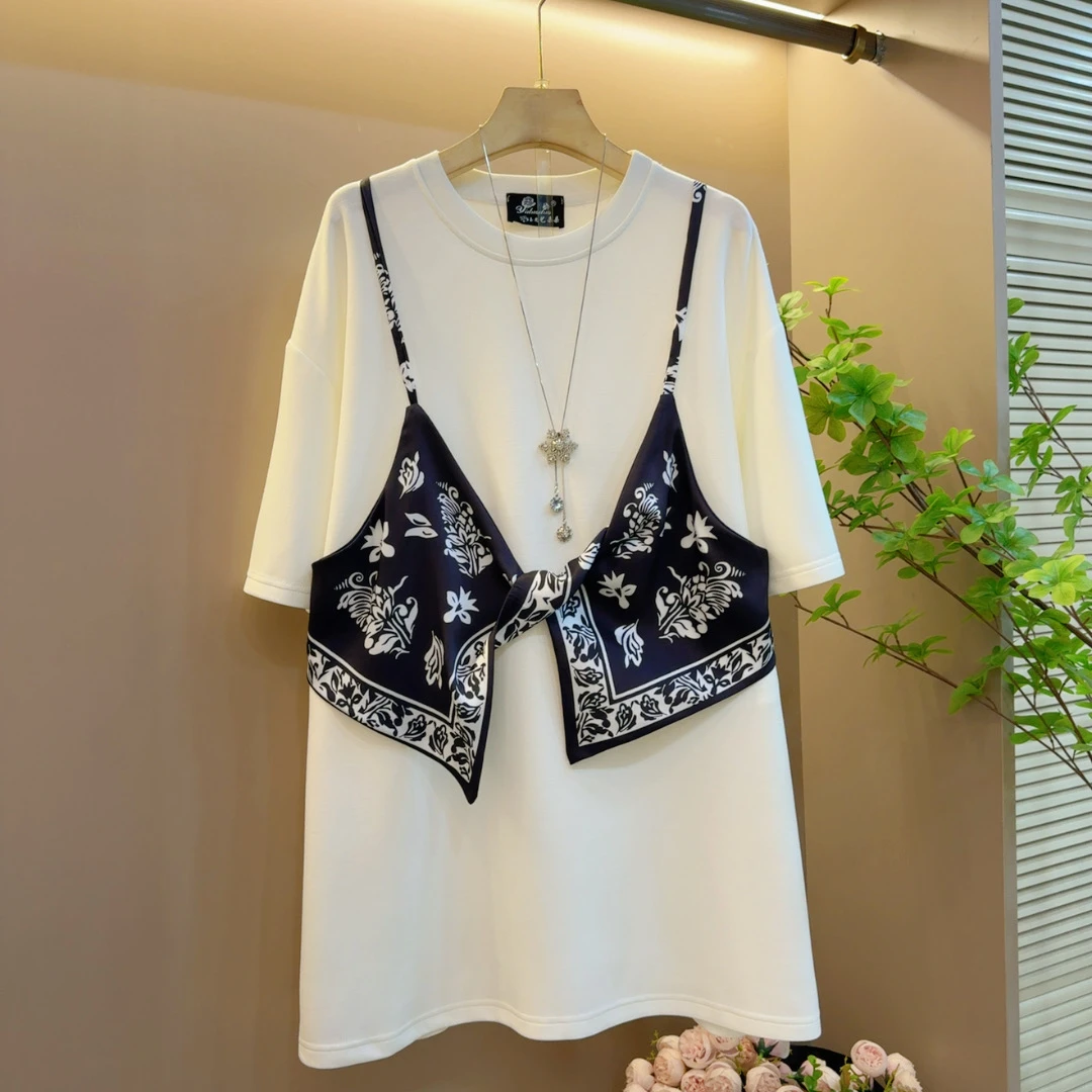 胖MM新款气质圆领假两件显瘦时尚长衫（长90左右）