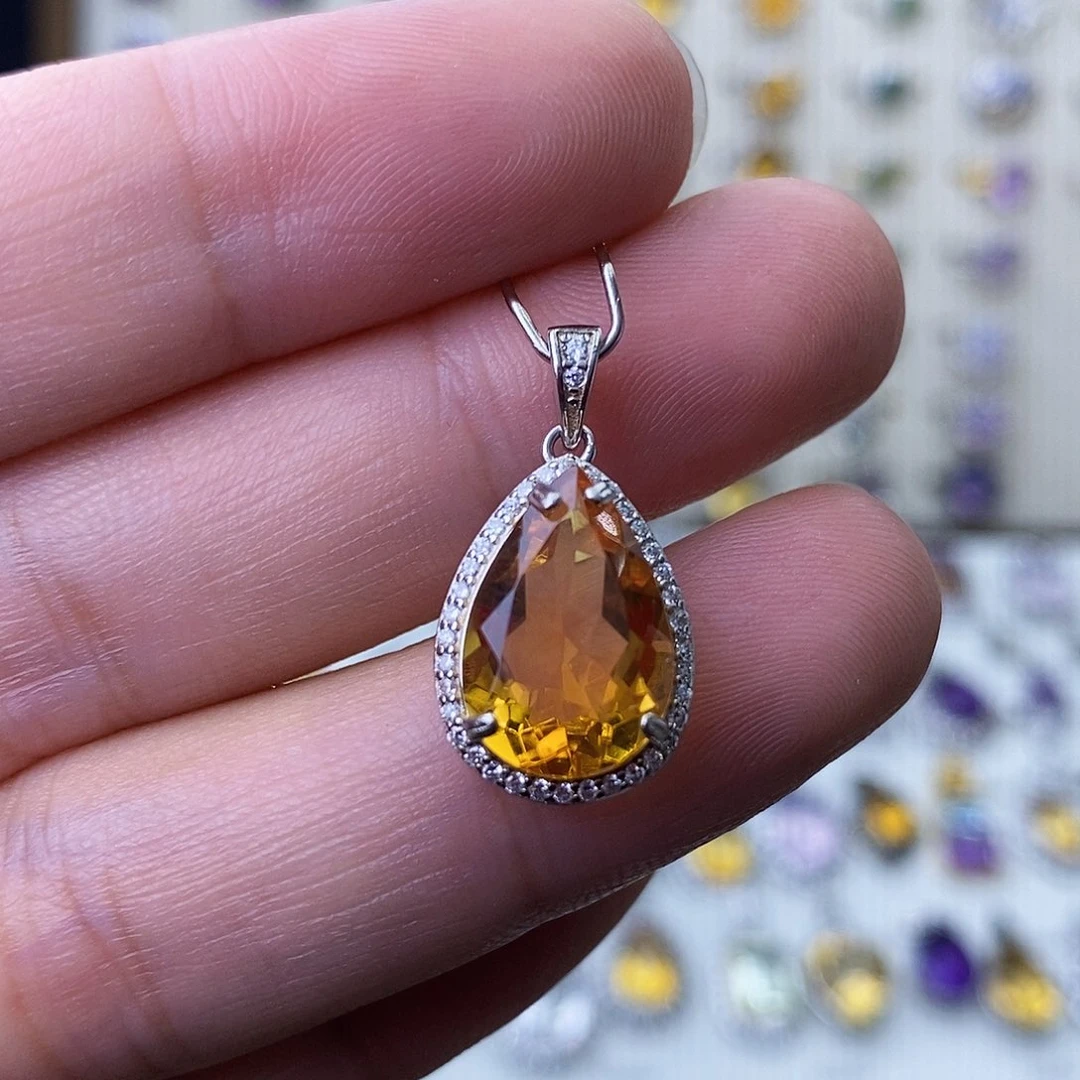 银S925镶嵌吊坠(不含链)黄晶一物一证