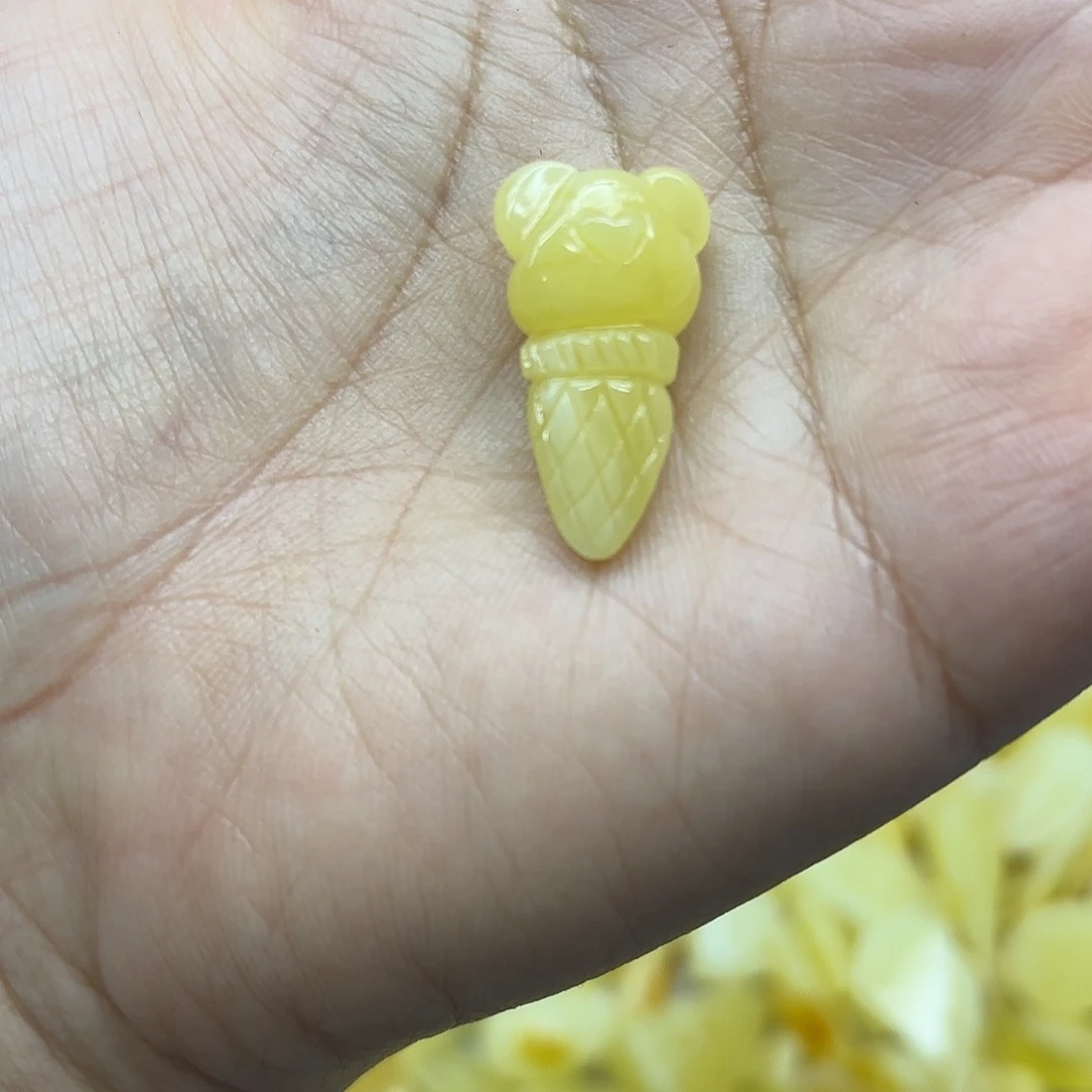 琥珀未镶嵌颈饰配件