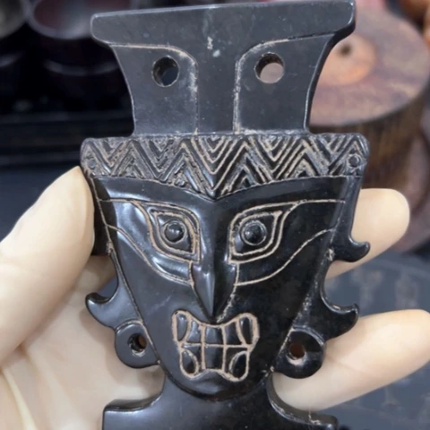 吊坠滴血莲花菩提