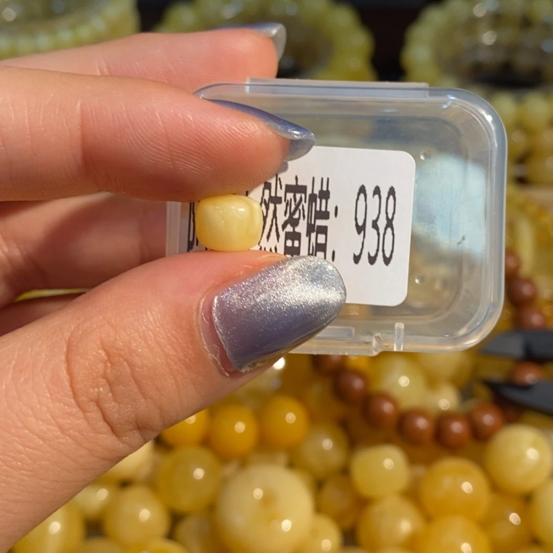 琥珀未镶嵌珠宝奇石938