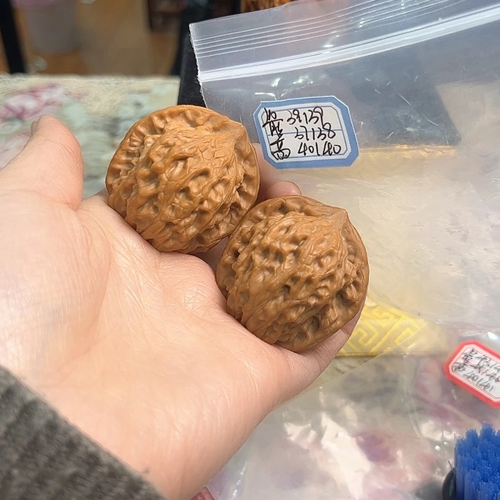 文玩核桃把件非嫁接北京